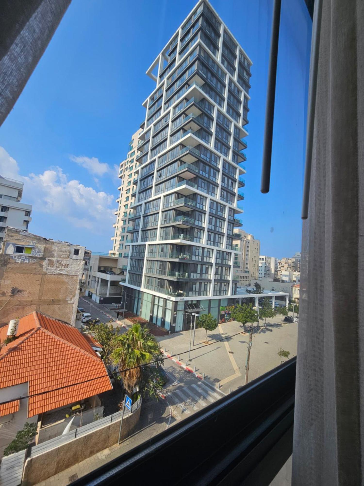 Hayarkon 24 Beach Apartment Tlv Тель-Авив Экстерьер фото