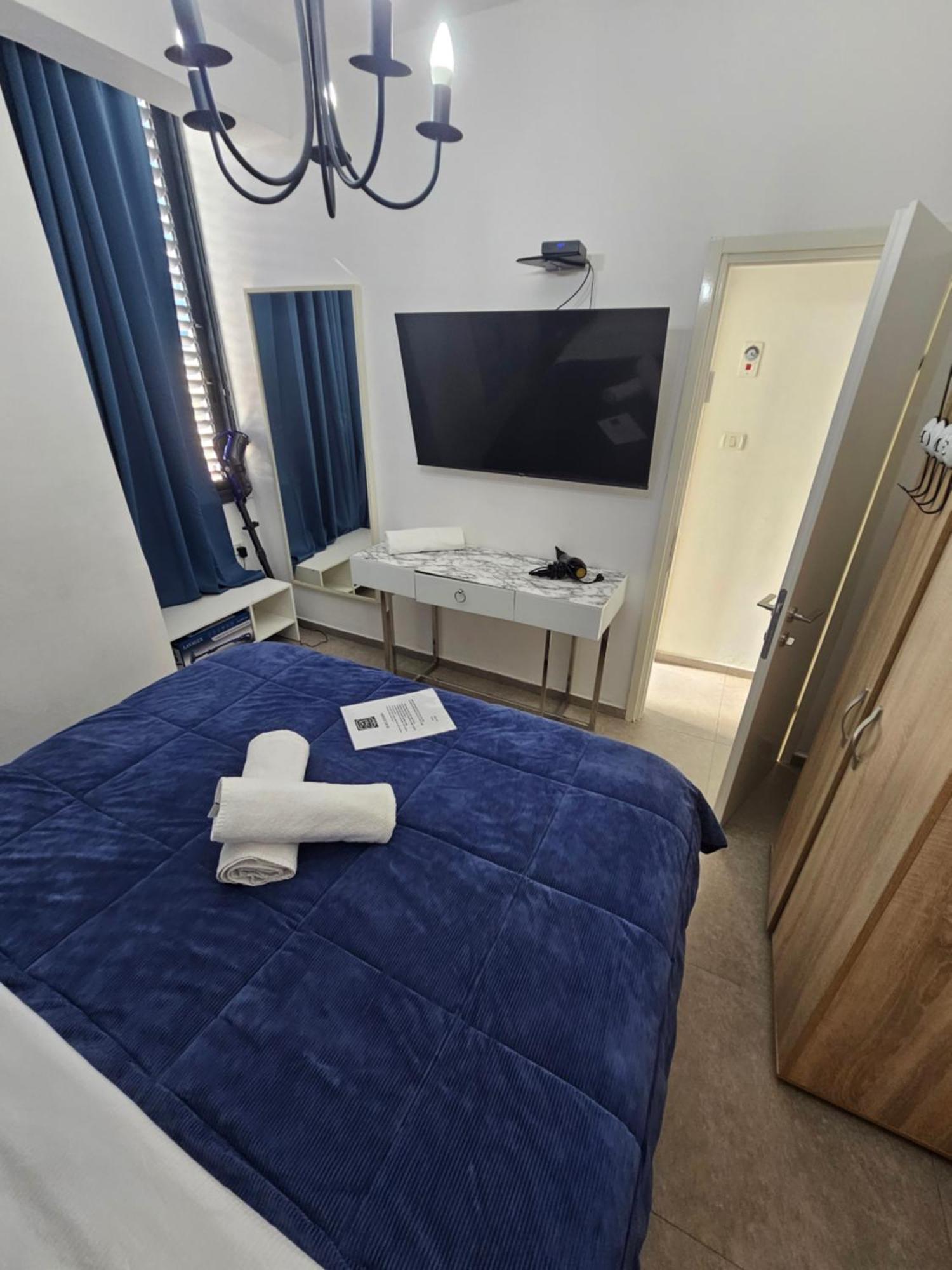 Hayarkon 24 Beach Apartment Tlv Тель-Авив Экстерьер фото