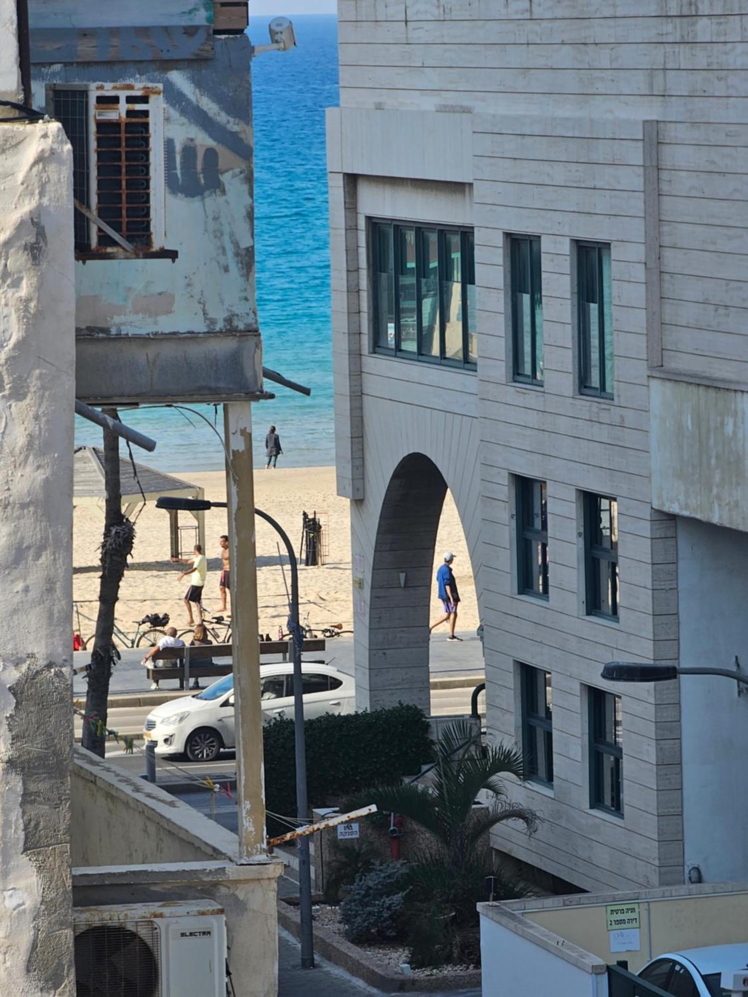 Hayarkon 24 Beach Apartment Tlv Тель-Авив Экстерьер фото